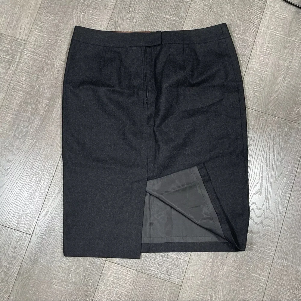 TORY BURCH Wool Skirt Pencil size 8 Grey NWOT